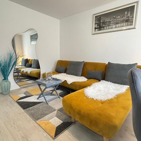 Cosy Modern Flat With Garden Appartement Birmingham Buitenkant foto